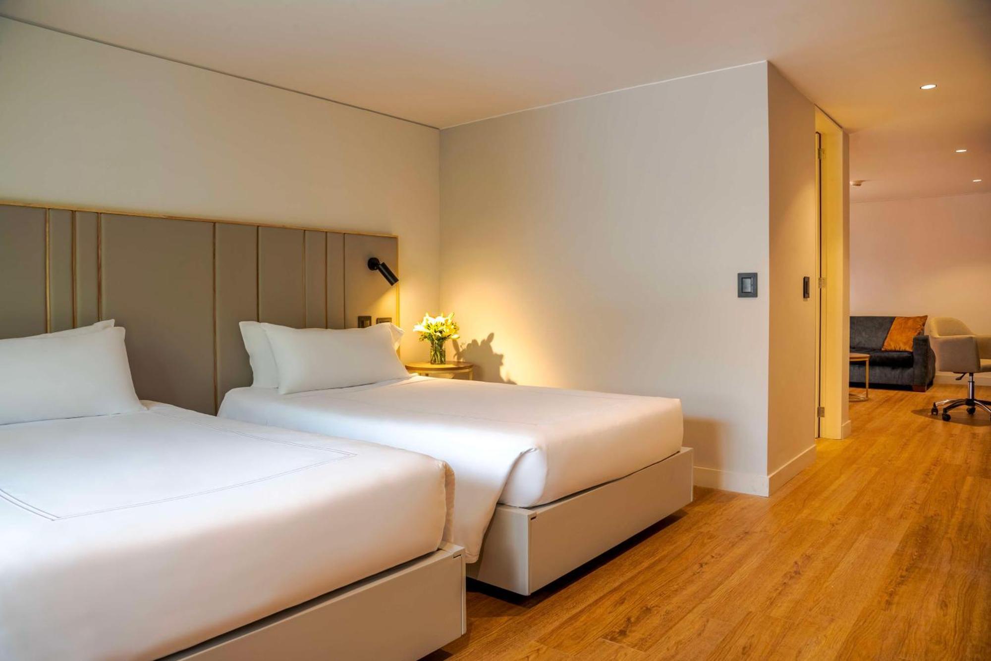 Nh Bogota Pavillon Royal Hotel Luaran gambar