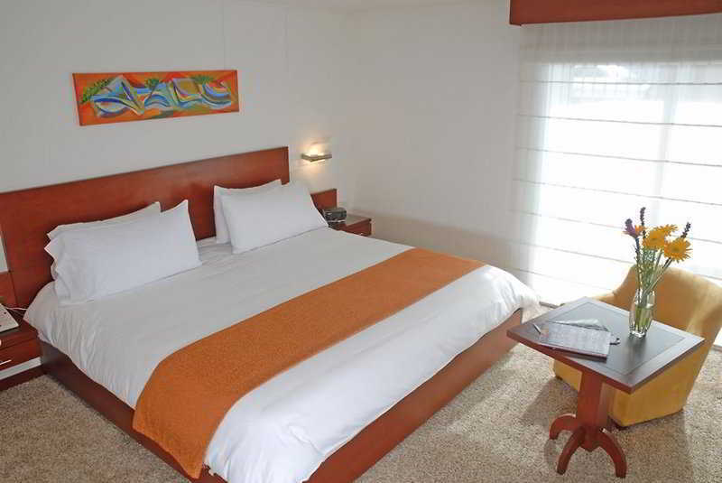 Nh Bogota Pavillon Royal Hotel Luaran gambar
